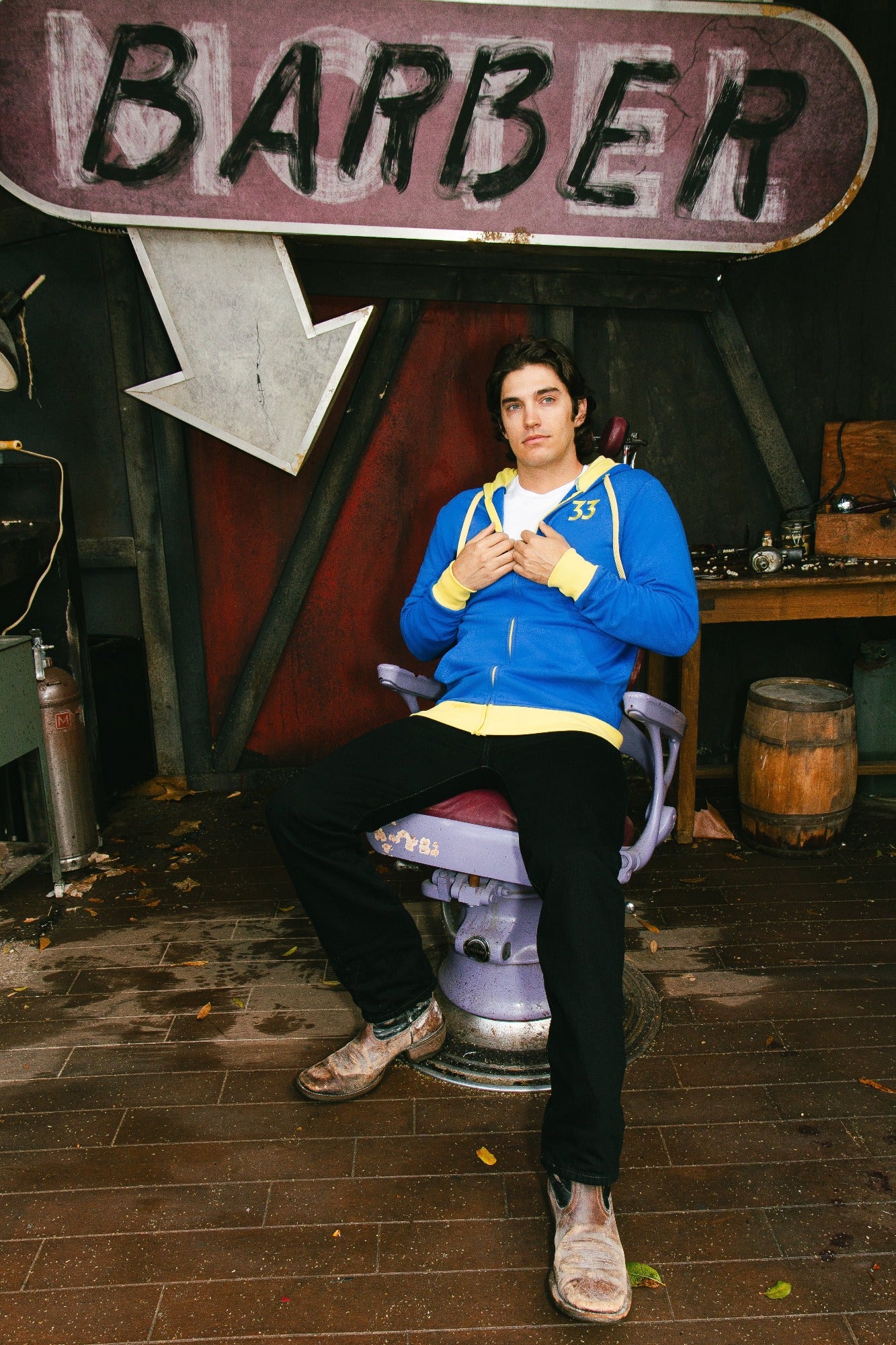 Fallout - Official Vault 33 Hoodie
