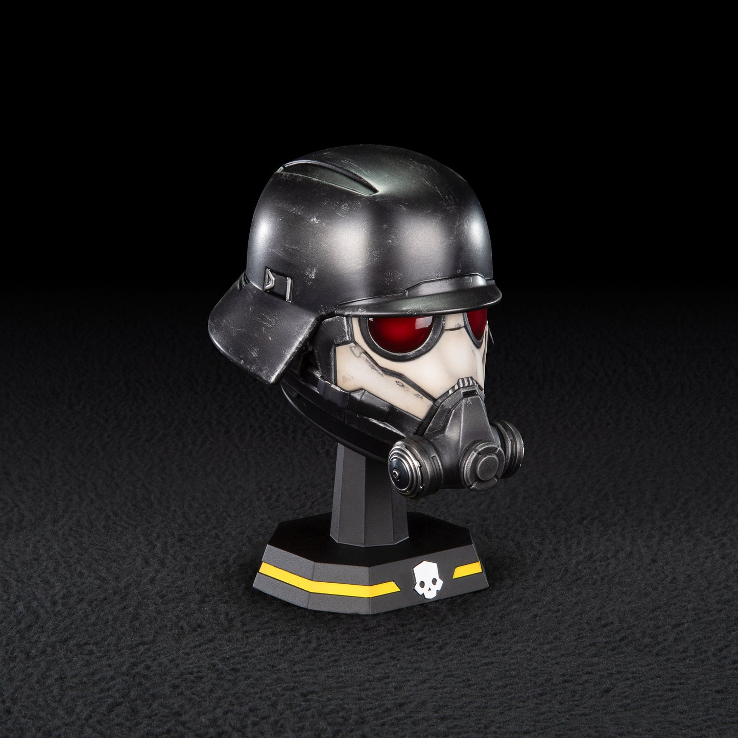Helldivers 2 - Field Chemist Helmet 1-4 Scale - Replica